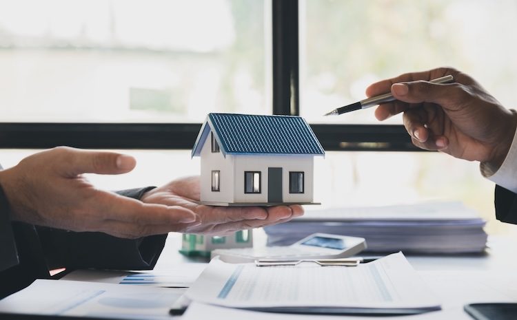  Ασφάλιση Κατοικίας: Πλήρης Προστασία ή Περιττό Έξοδο; Η Αλήθεια