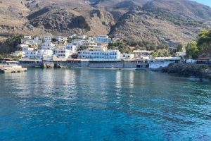 Καλοκαιρινές Διακοπές με Αυτοκίνητο: 5 Πράγματα που Πρέπει να Ελέγξετε Πριν Φύγετε<